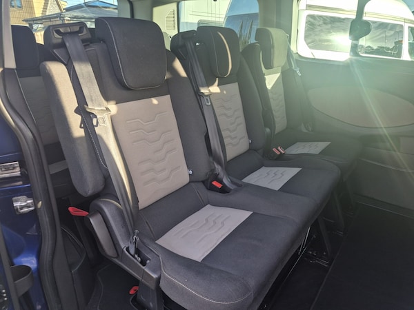 Used Ford Tourneo Custom 2015 for sale - 76248825: Photo 10