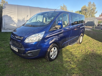 2015 (65) - 2.2 300 TDCi Limited Minibus Double Cab 5dr Diesel Manual L1 Euro 5 (s/s) (