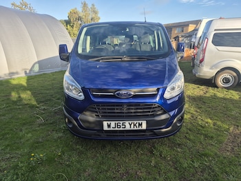 Used Ford Tourneo Custom 2015 for sale - 76248825: Photo 4