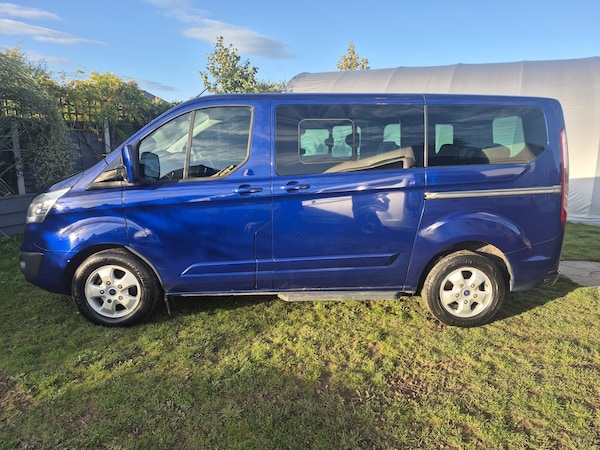 Used Ford Tourneo Custom 2015 for sale - 76248825: Photo 6