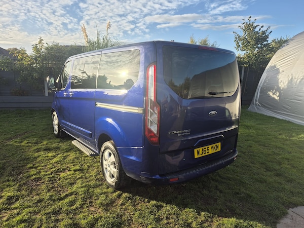 Used Ford Tourneo Custom 2015 for sale - 76248825: Photo 8