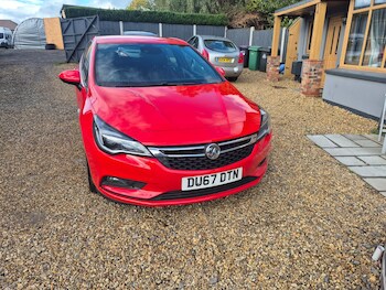 Used Vauxhall Astra 2017 for sale - 76466246: Photo