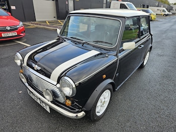 2021 (M) - 1.3 Cooper Hatchback 3dr Petrol Manual
