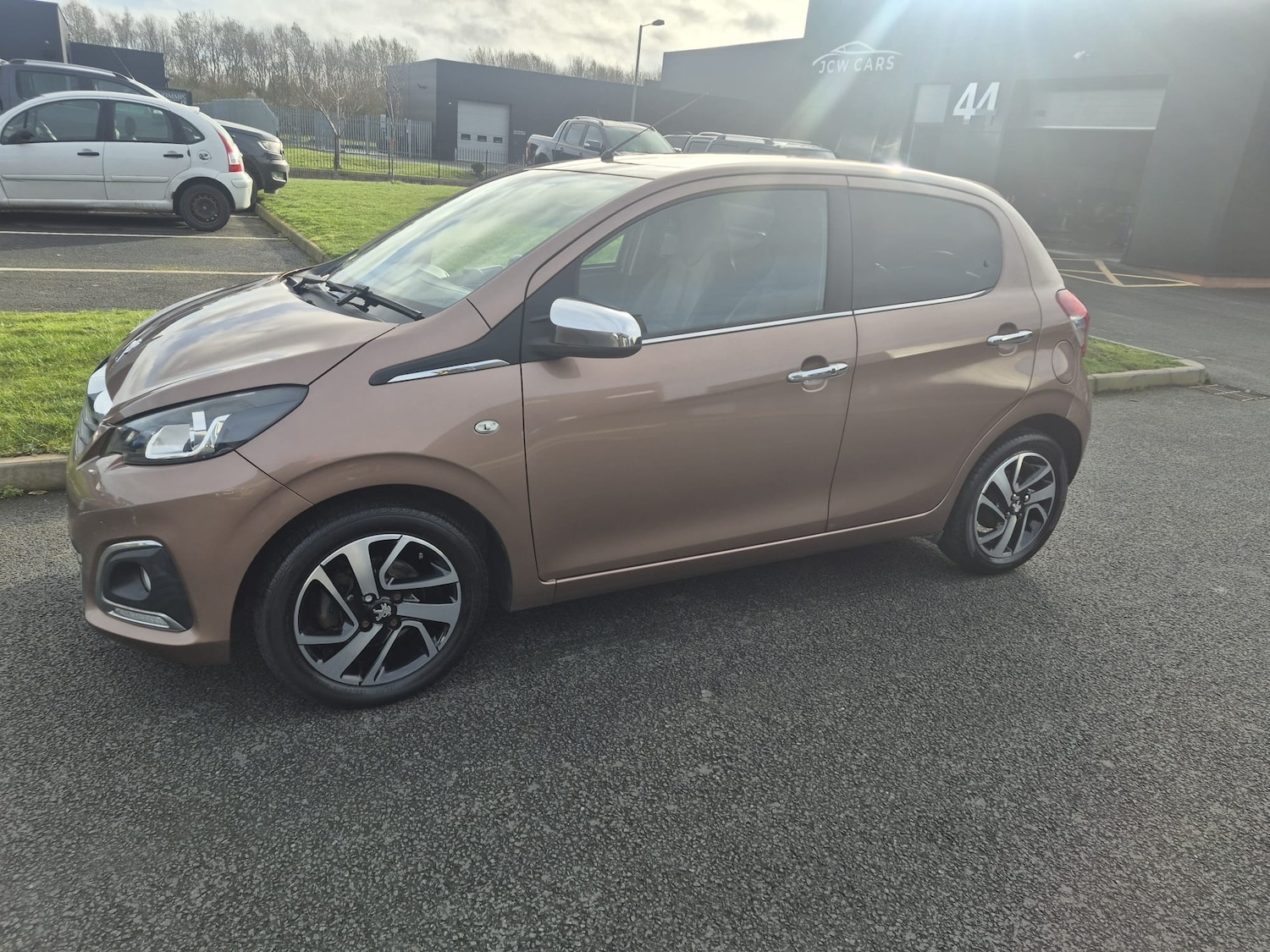 Used Peugeot 108 2014 for sale - 77919117: Photo 10
