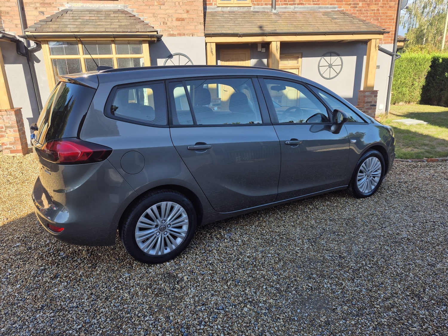 Used Vauxhall Zafira 2017 for sale - 77323894: Photo 10