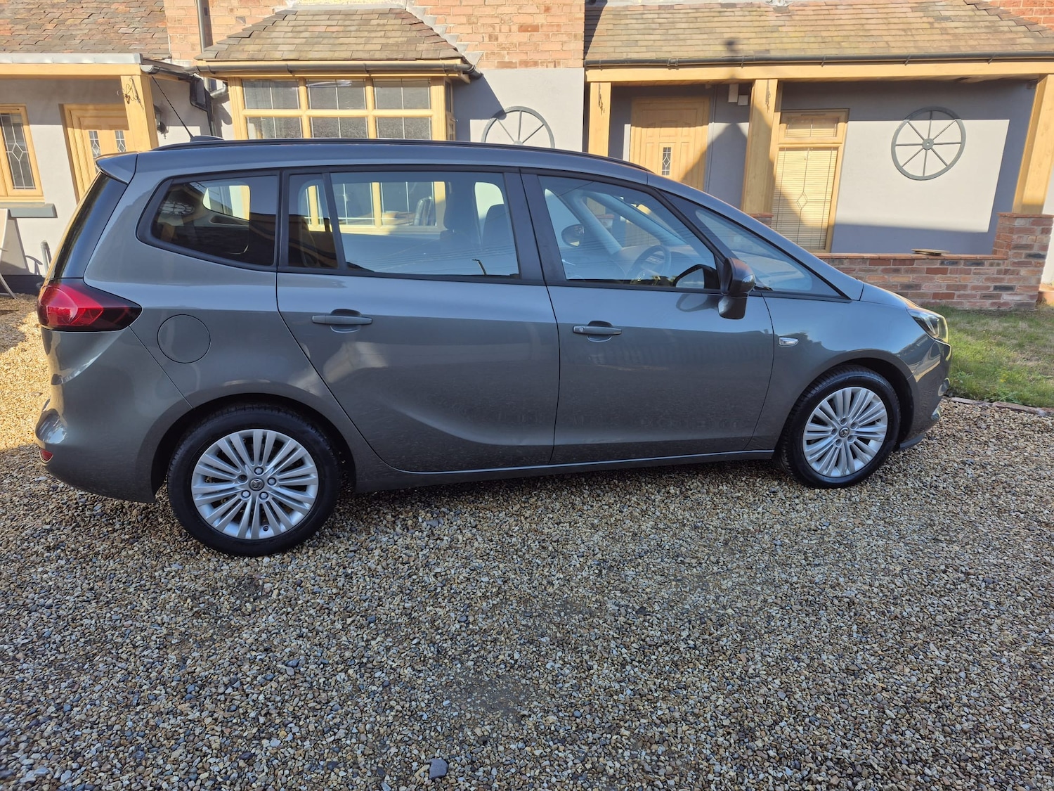 Used Vauxhall Zafira 2017 for sale - 77323894: Photo 12