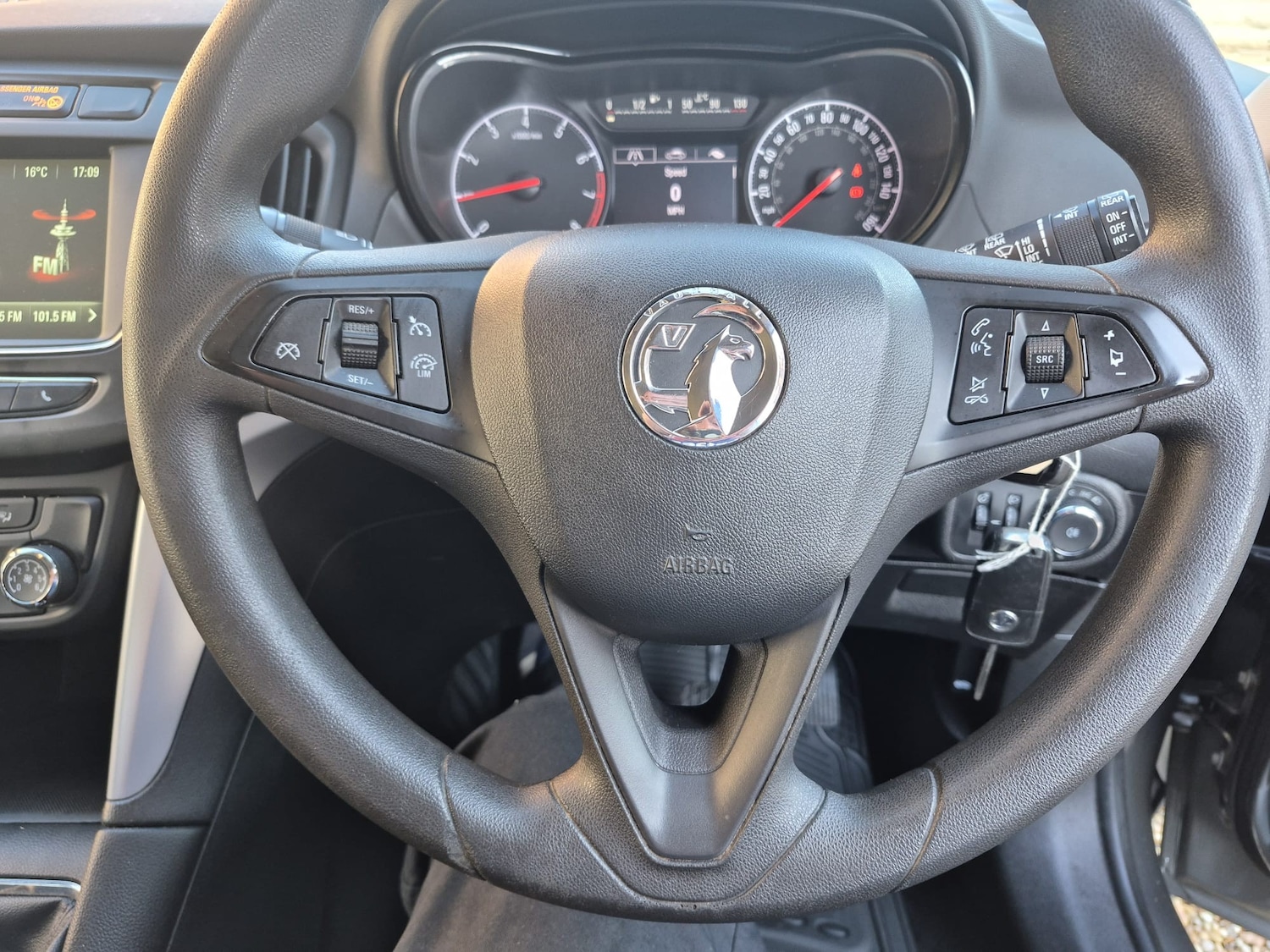 Used Vauxhall Zafira 2017 for sale - 77323894: Photo 14