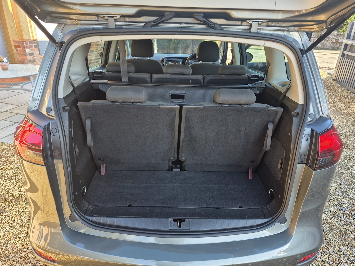 Used Vauxhall Zafira 2017 for sale - 77323894: Photo 19