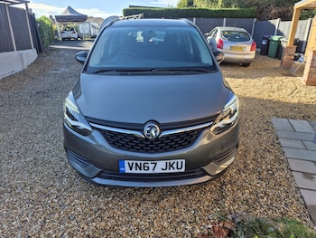 Used Vauxhall Zafira 2017 for sale - 77323894: Photo