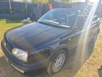 Used Volkswagen Golf 1997 for sale - 77323893: Photo