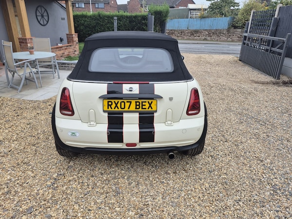 Used MINI Convertible 2007 for sale - 76305348: Photo 10