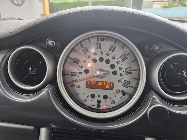Used MINI Convertible 2007 for sale - 76305348: Photo 21