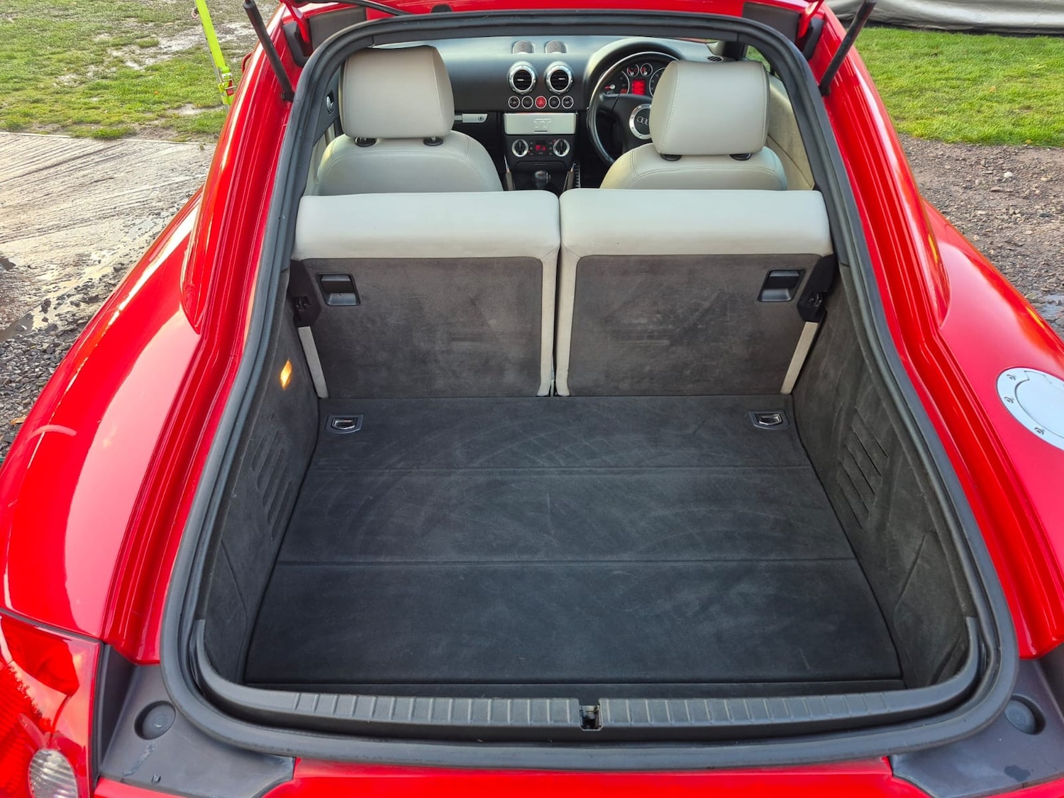 Used Audi TT 2004 for sale - 76449845: Photo 15