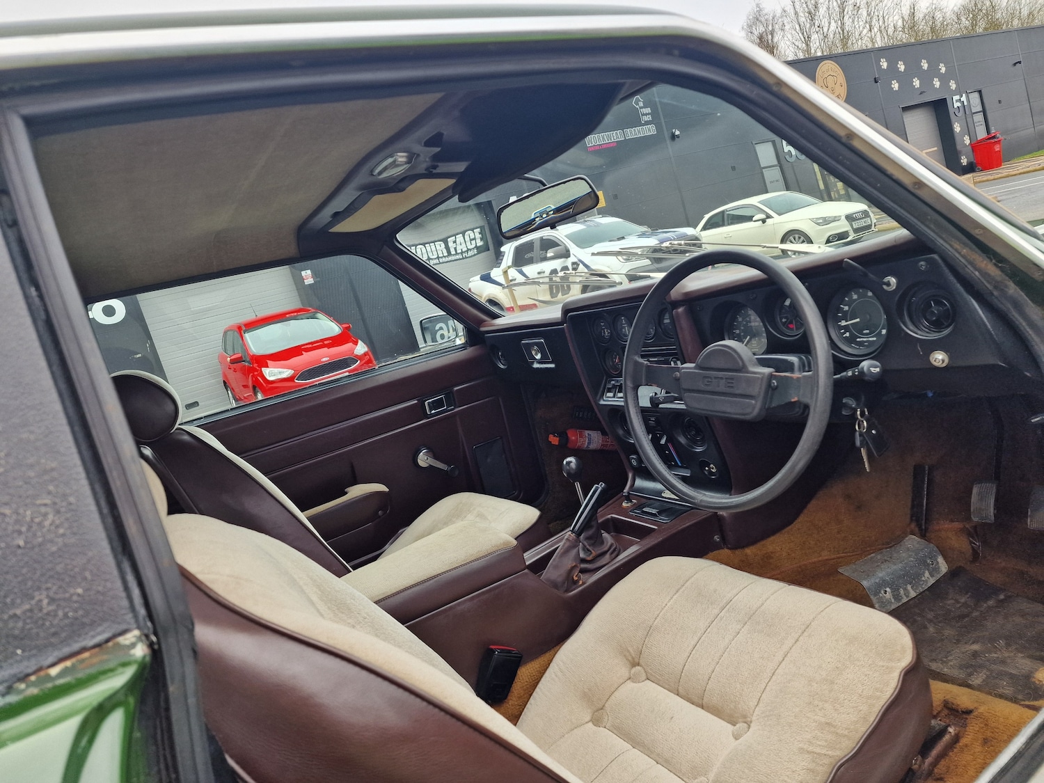 Used Reliant Scimitar 1986 for sale - 77631385: Photo 51