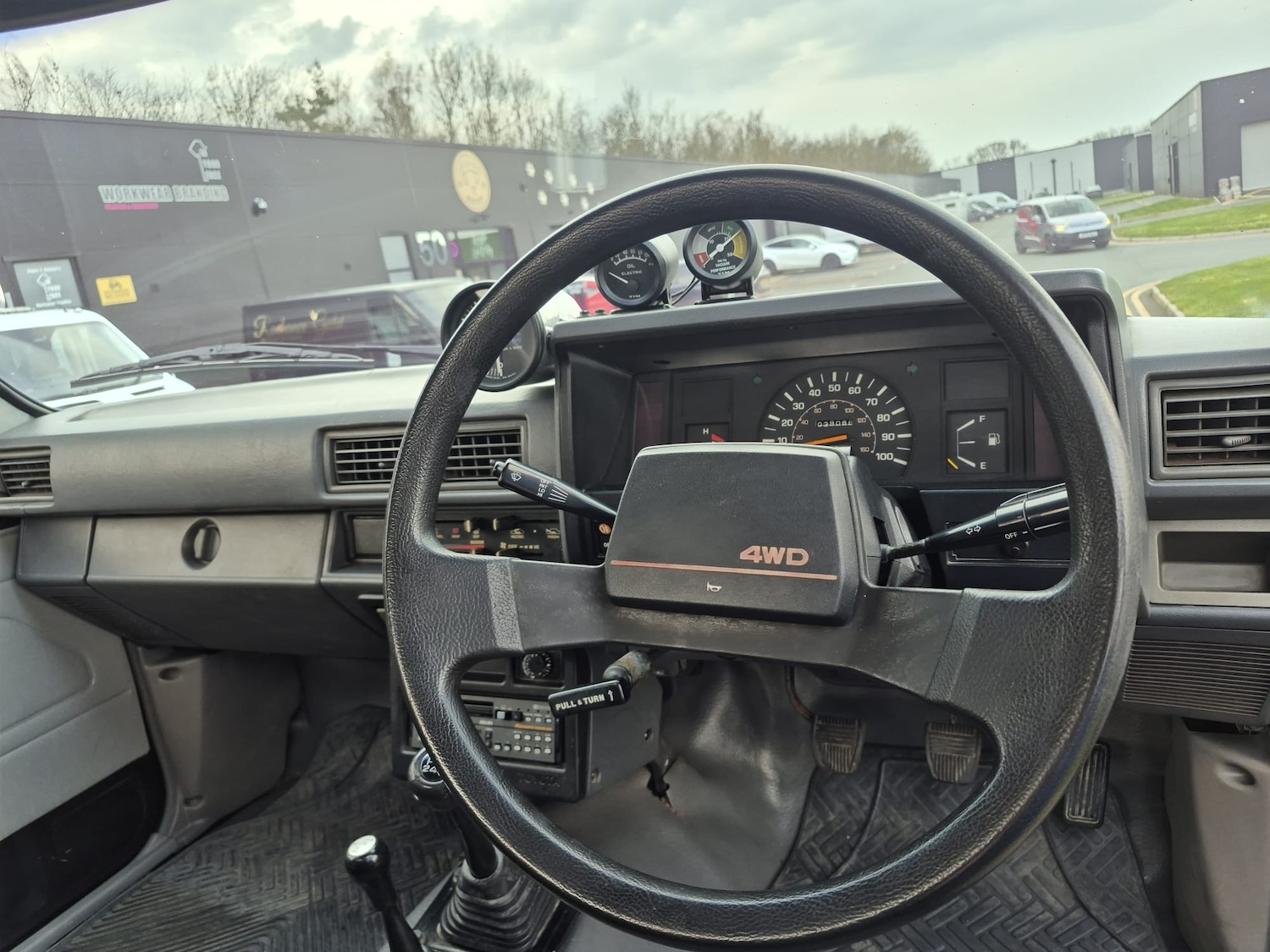 Used Toyota Hilux 1985 for sale - 77775281: Photo 32