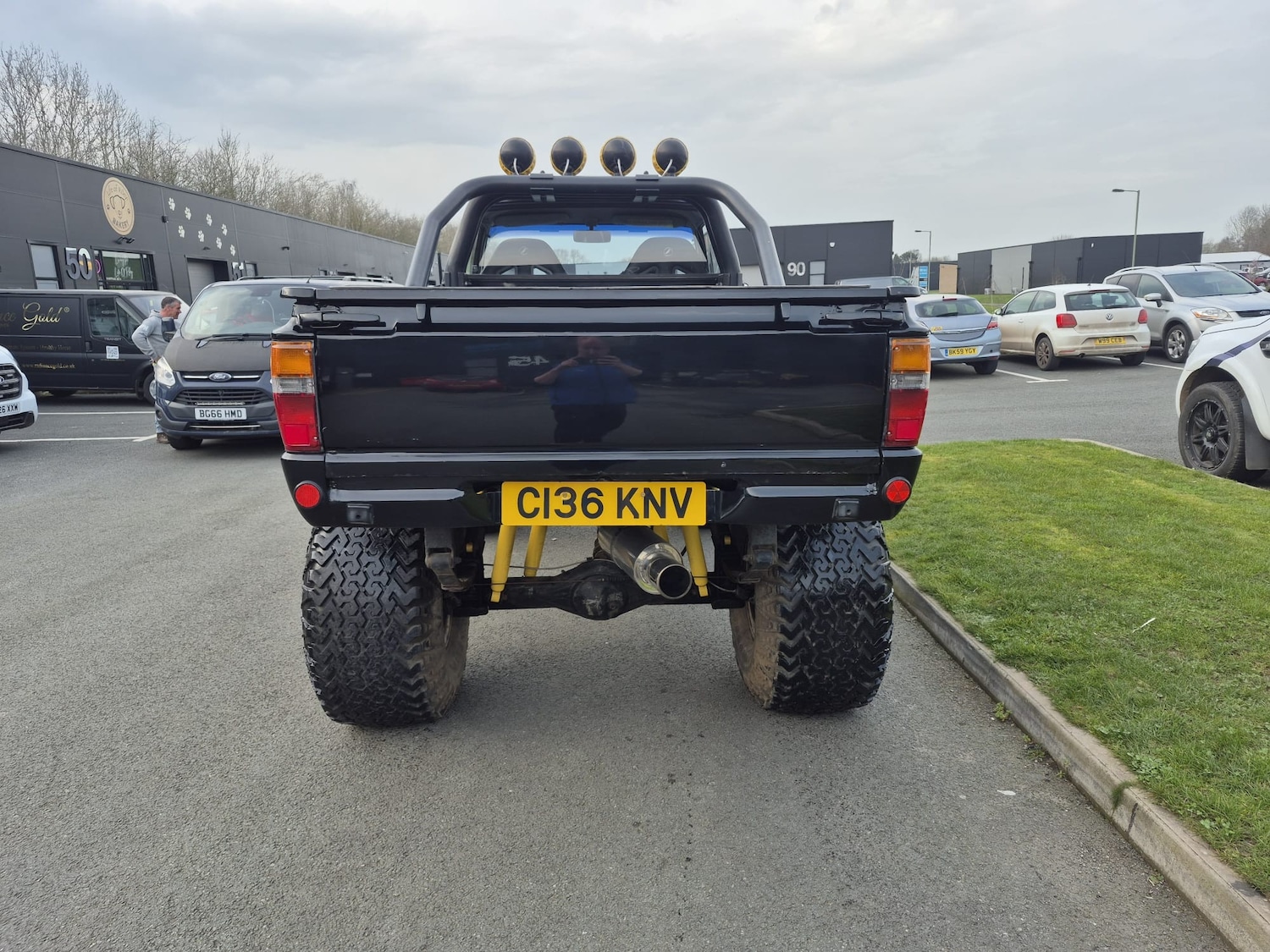 Used Toyota Hilux 1985 for sale - 77775281: Photo 6