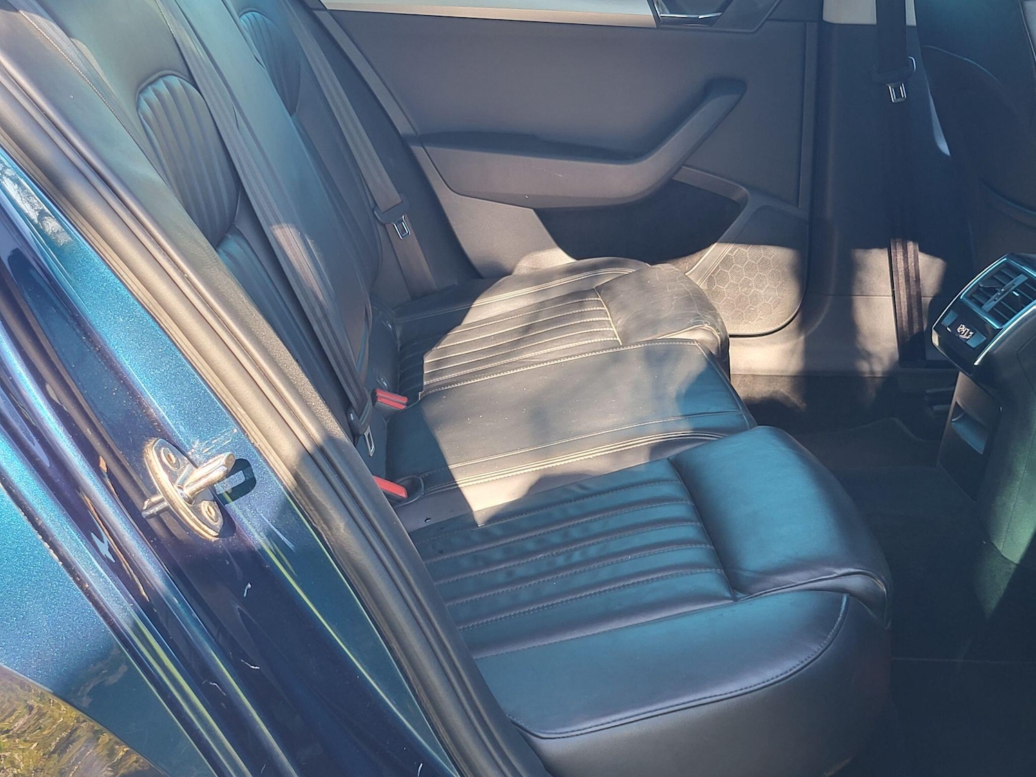 Used Skoda Superb 2016 for sale - 77747351: Photo 37