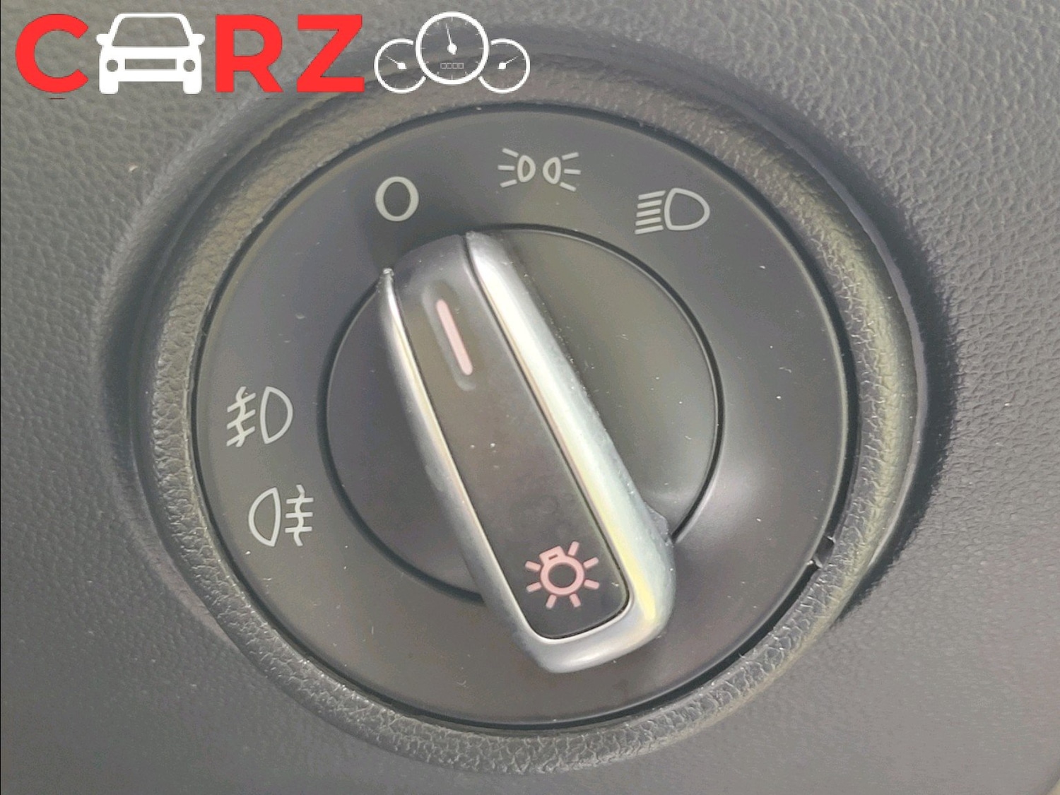 Used Volkswagen up! 2015 for sale - 77747401: Photo 25