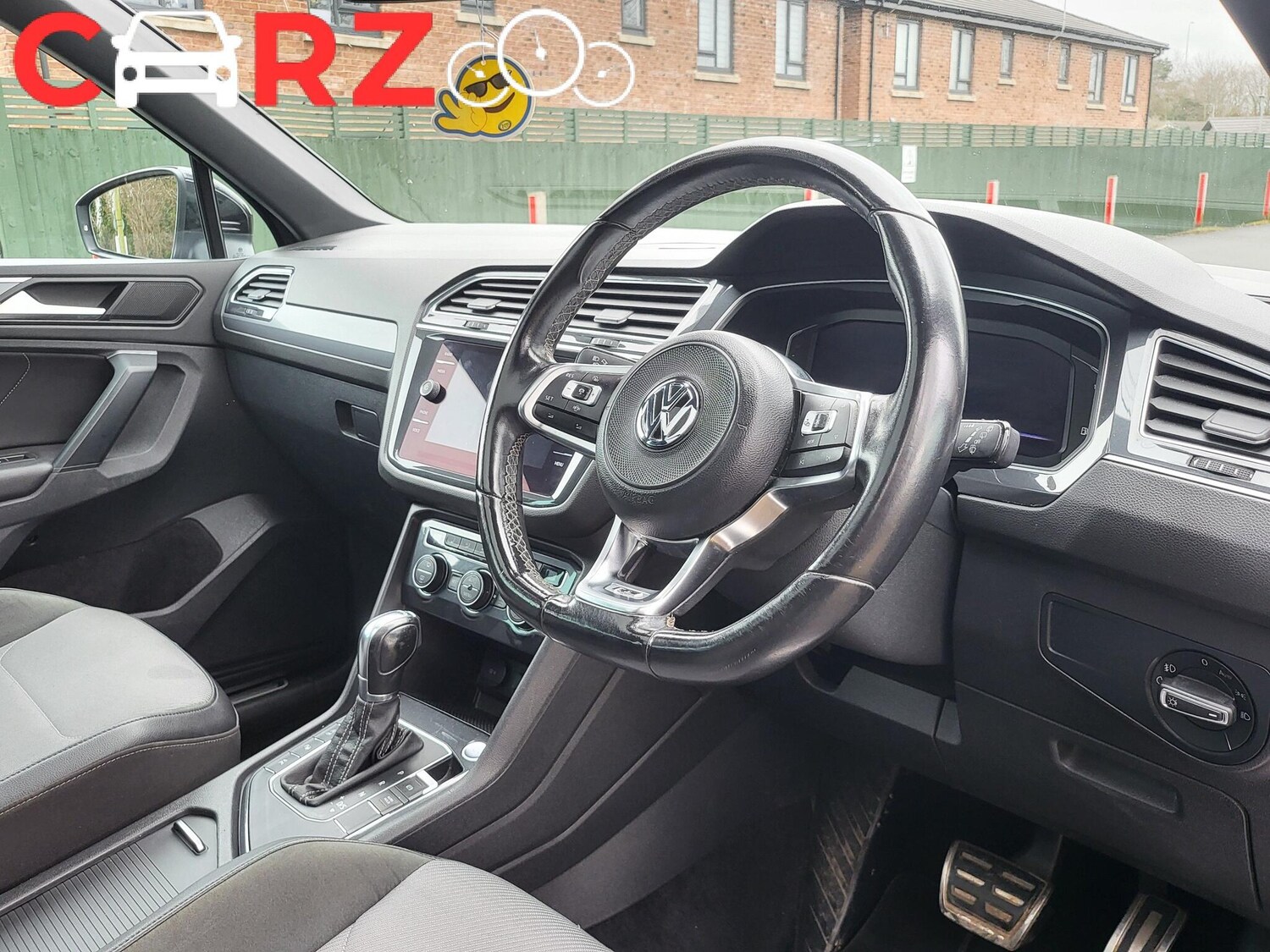 Used Volkswagen Tiguan 2019 for sale - 77747343: Photo 11