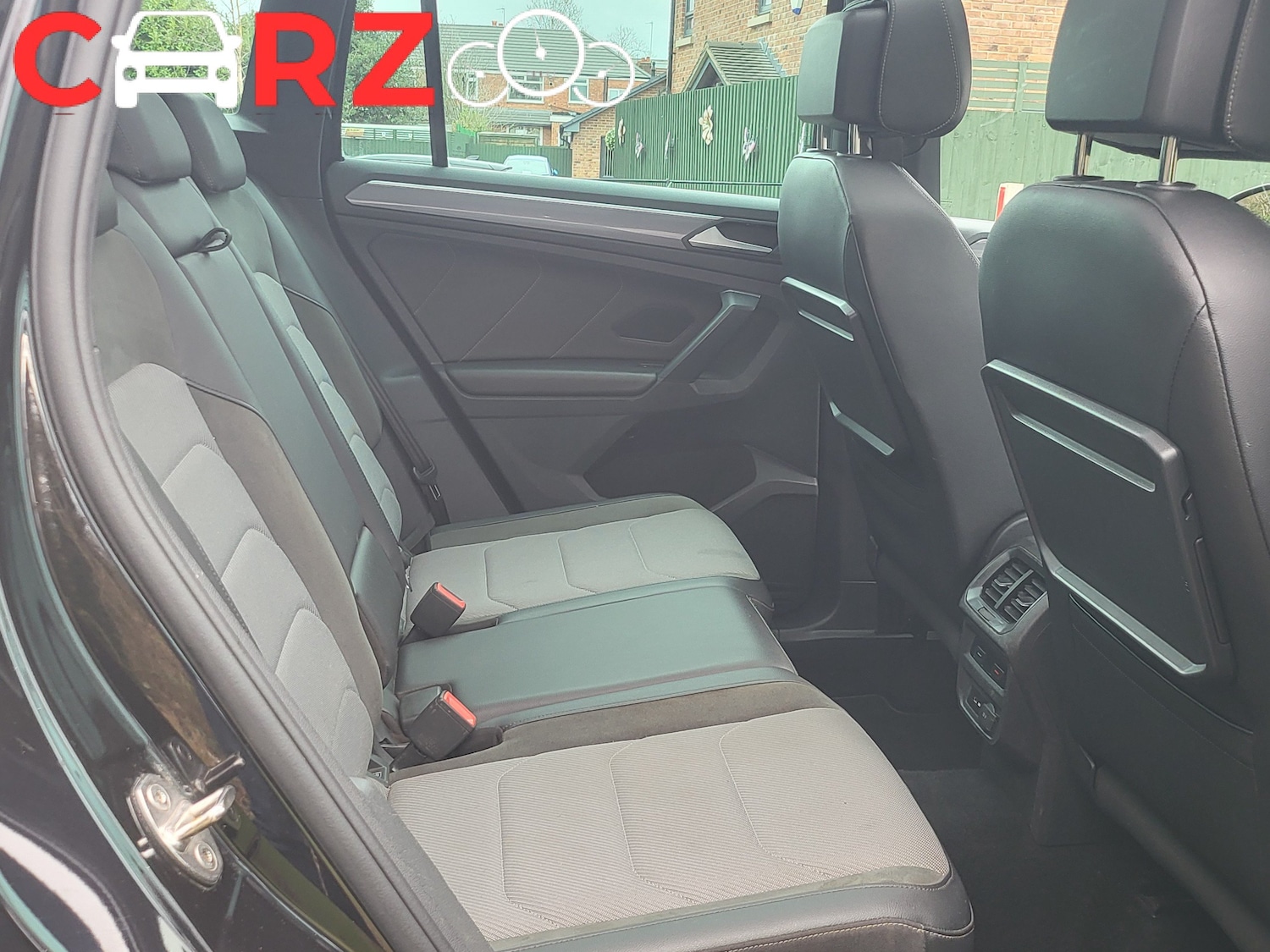 Used Volkswagen Tiguan 2019 for sale - 77600547: Photo 28