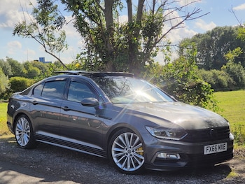Used Volkswagen Passat 2016 for sale - 75897896: Photo