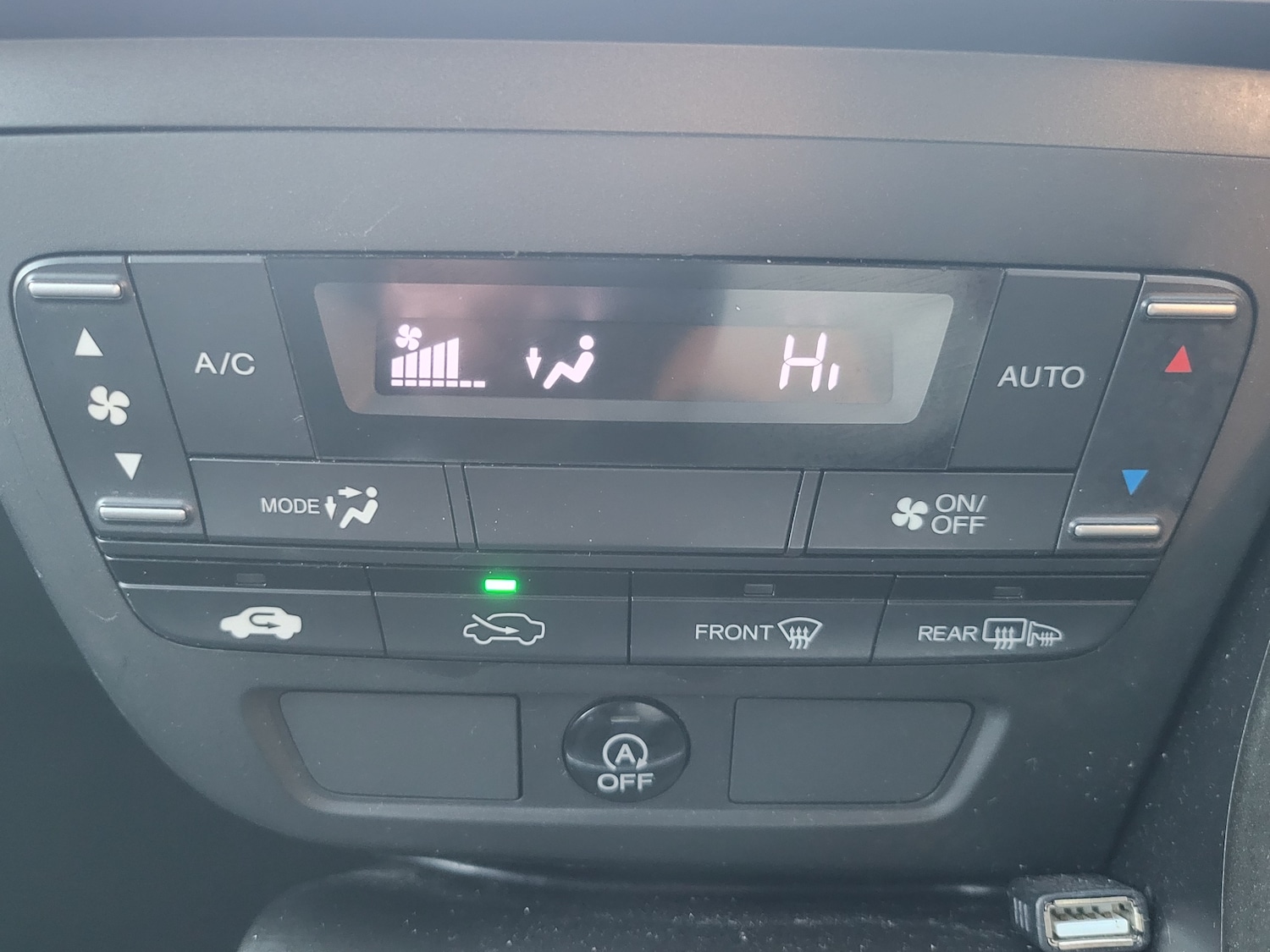 Used Honda Civic 2012 for sale - 77161289: Photo 12