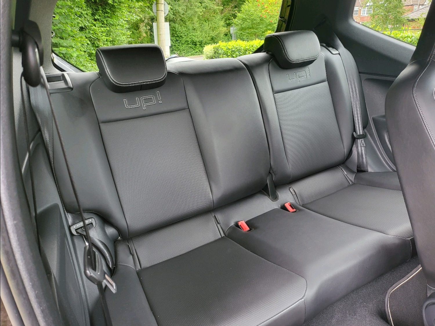 Used Volkswagen up! 2015 for sale - 76273751: Photo 29