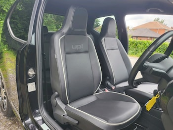 Used Volkswagen up! 2015 for sale - 76273751: Photo