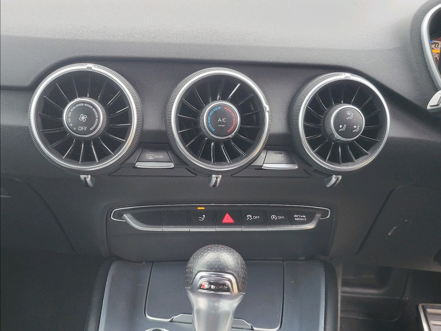 Used Audi TT 2016 for sale - 77747409: Photo 10