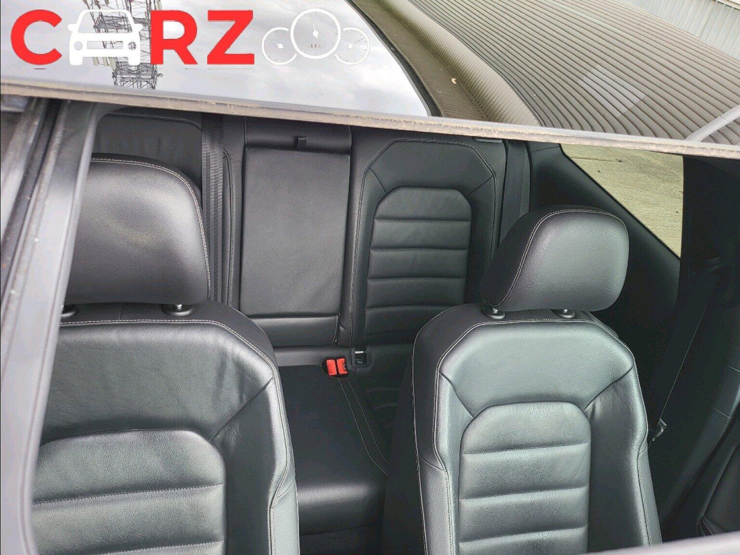 Used Volkswagen Golf 2017 for sale - 77786418: Photo 32