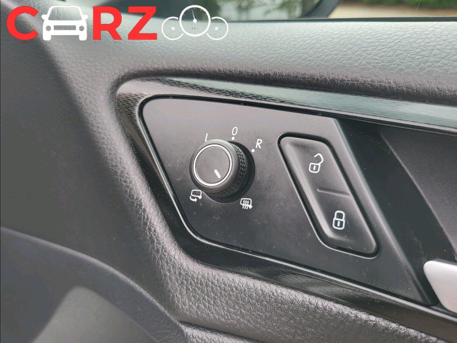 Used Volkswagen Golf 2017 for sale - 77786418: Photo 33