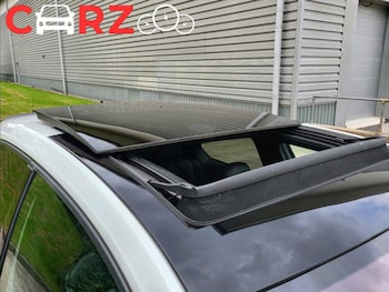 Used Volkswagen Golf 2017 for sale - 77786418: Photo