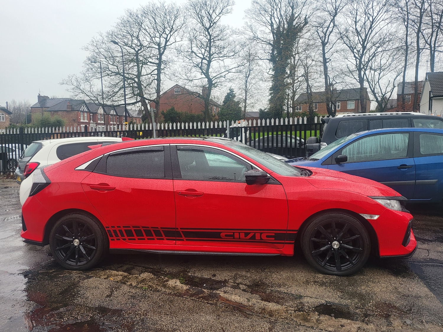 Used Honda Civic 2017 for sale - 76954556: Photo 2