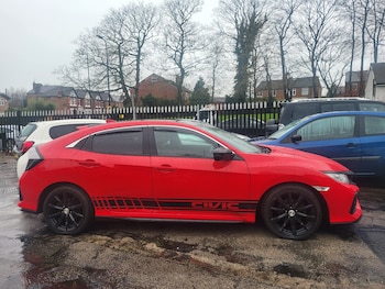 Used Honda Civic 2017 for sale - 76954556: Photo