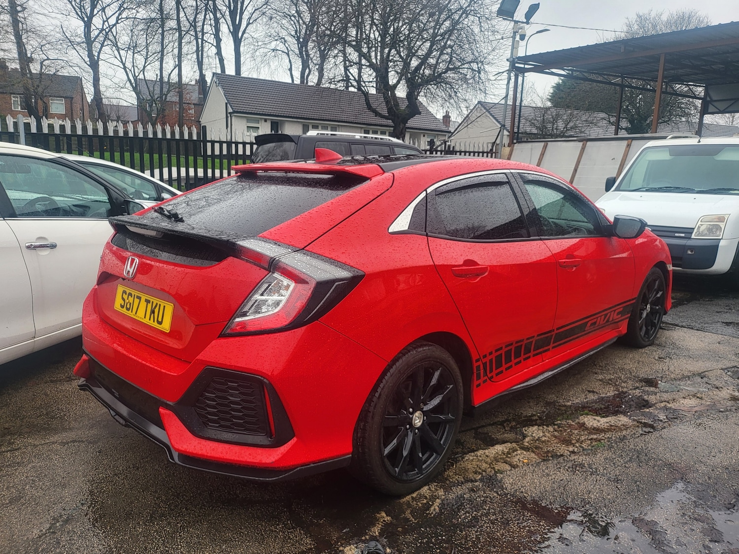 Used Honda Civic 2017 for sale - 76954556: Photo 3