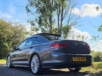 Used Volkswagen Passat 2016 for sale - 77849151: Photo