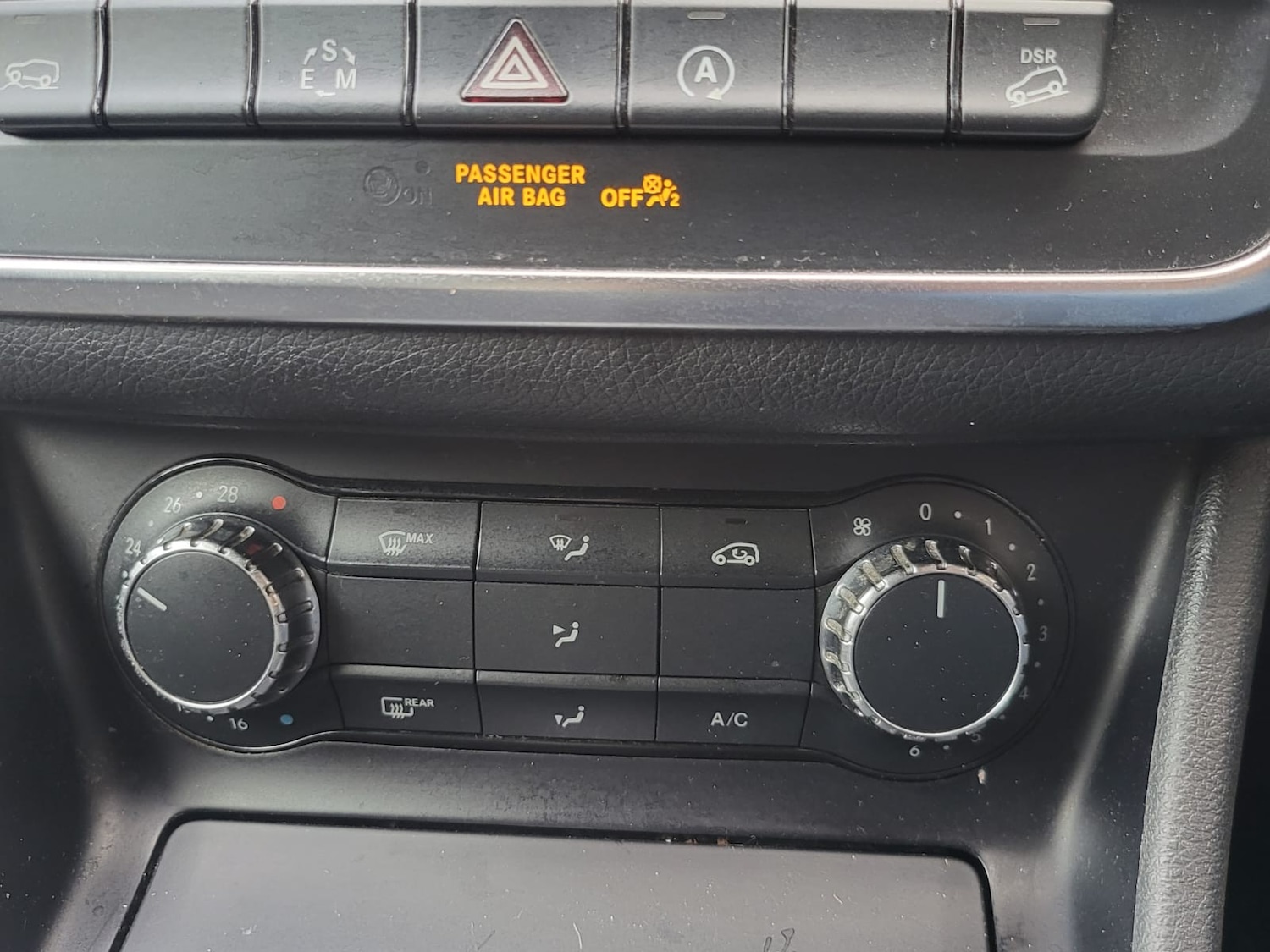 Used Mercedes-Benz GLA 2015 for sale - 76685549: Photo 9