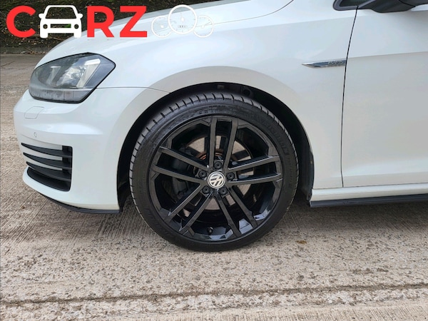 Used Volkswagen Golf 2017 for sale - 74117095: Photo 3