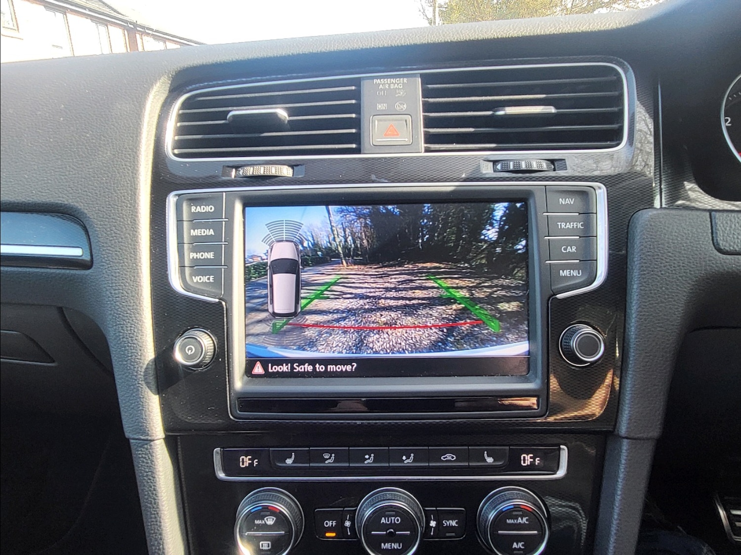 Used Volkswagen Golf 2017 for sale - 74117095: Photo 59