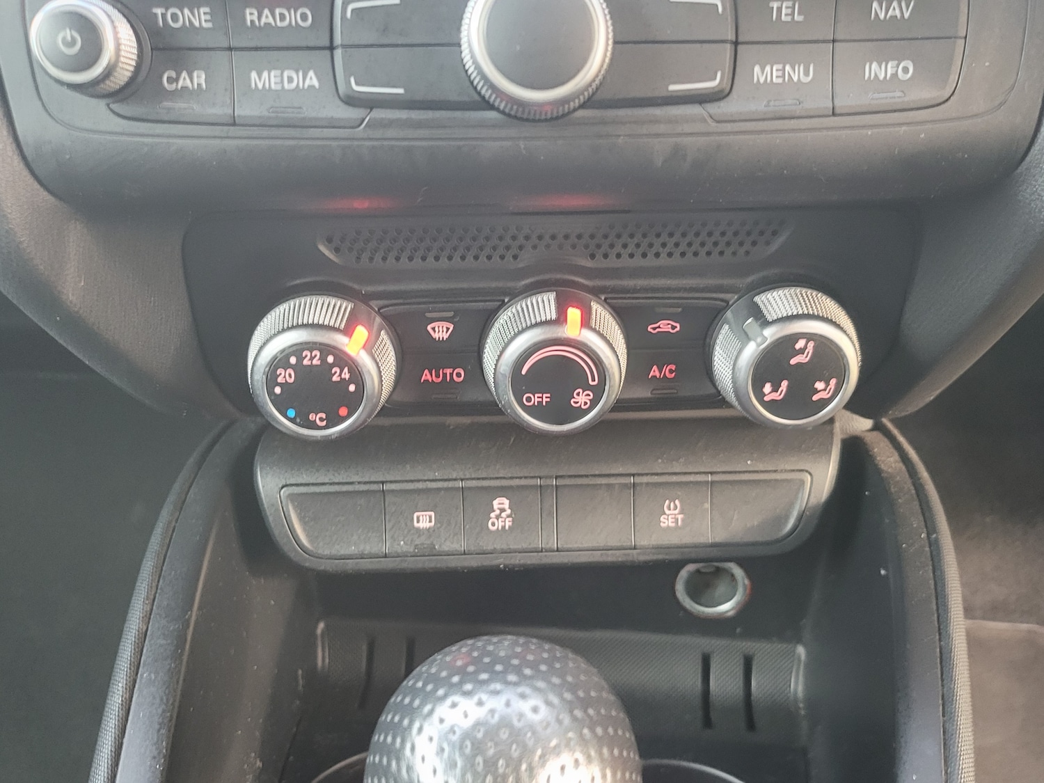 Used Audi A1 2015 for sale - 77262912: Photo 19