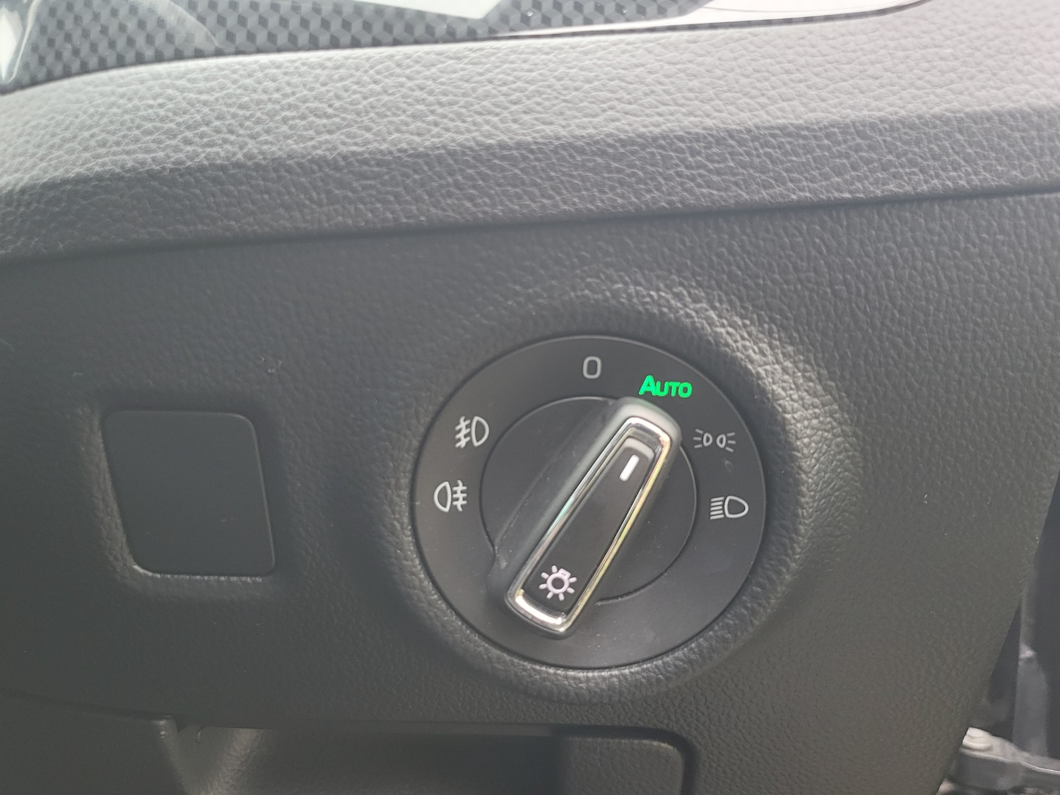 Used Skoda Superb 2017 for sale - 76704607: Photo 17