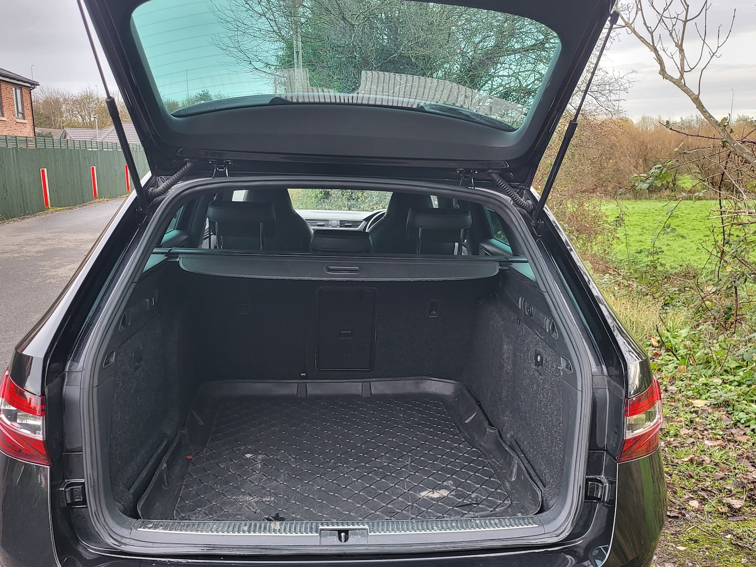 Used Skoda Superb 2017 for sale - 76704607: Photo 20