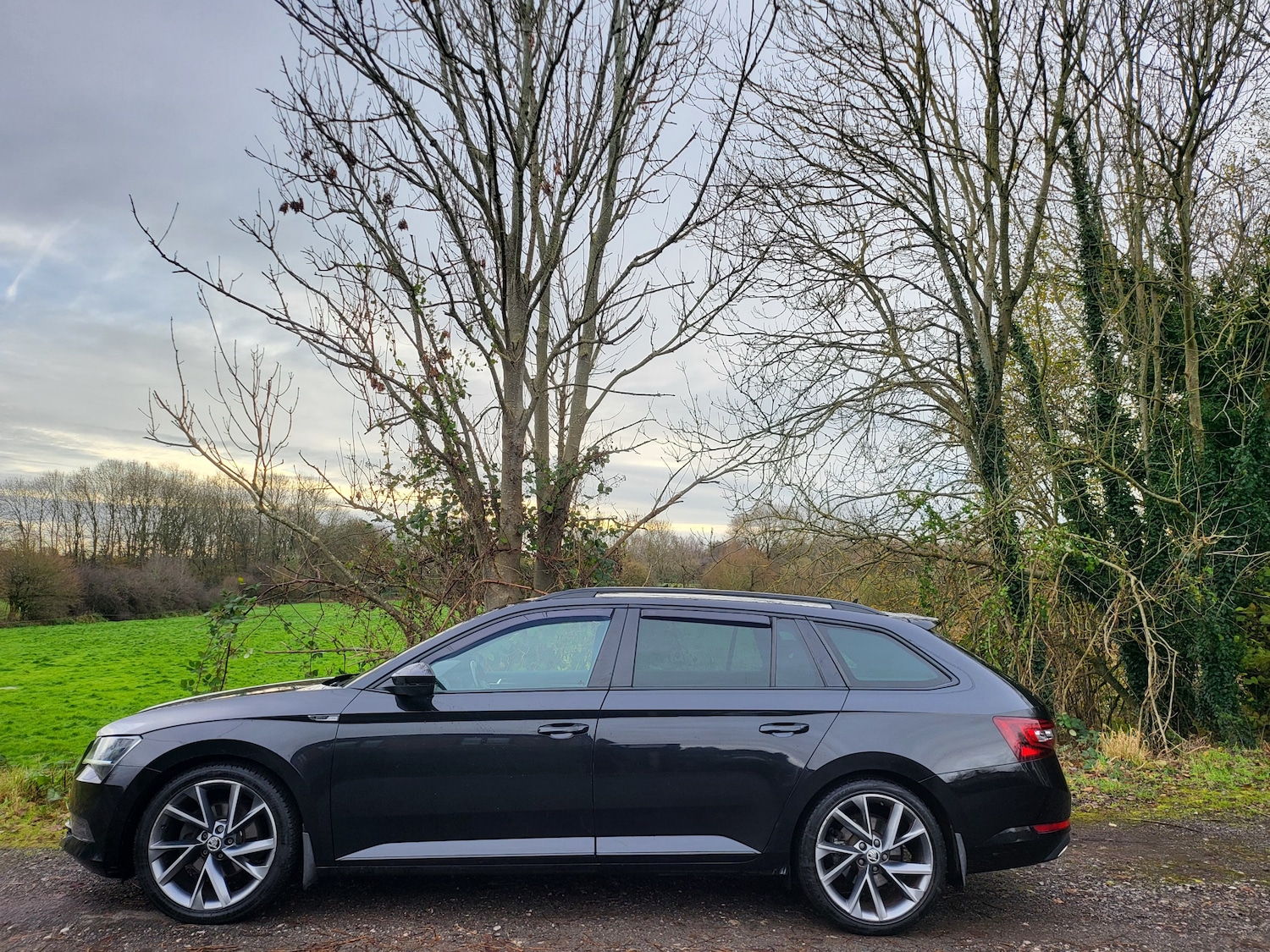 Used Skoda Superb 2017 for sale - 76704607: Photo 27