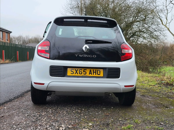 Used Renault Twingo 2015 for sale - 76232313: Photo 3