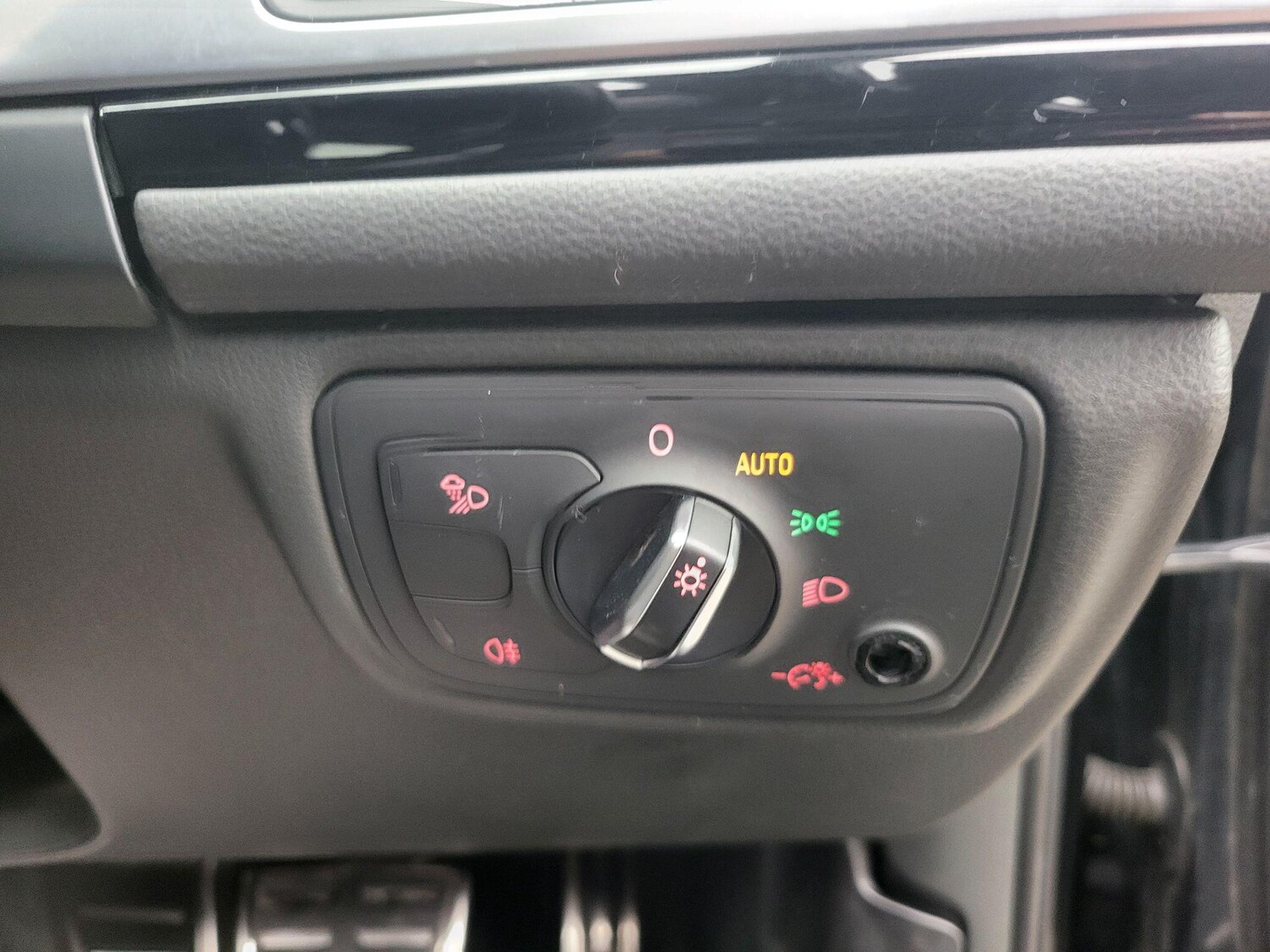 Used Audi A6 2015 for sale - 77855843: Photo 29