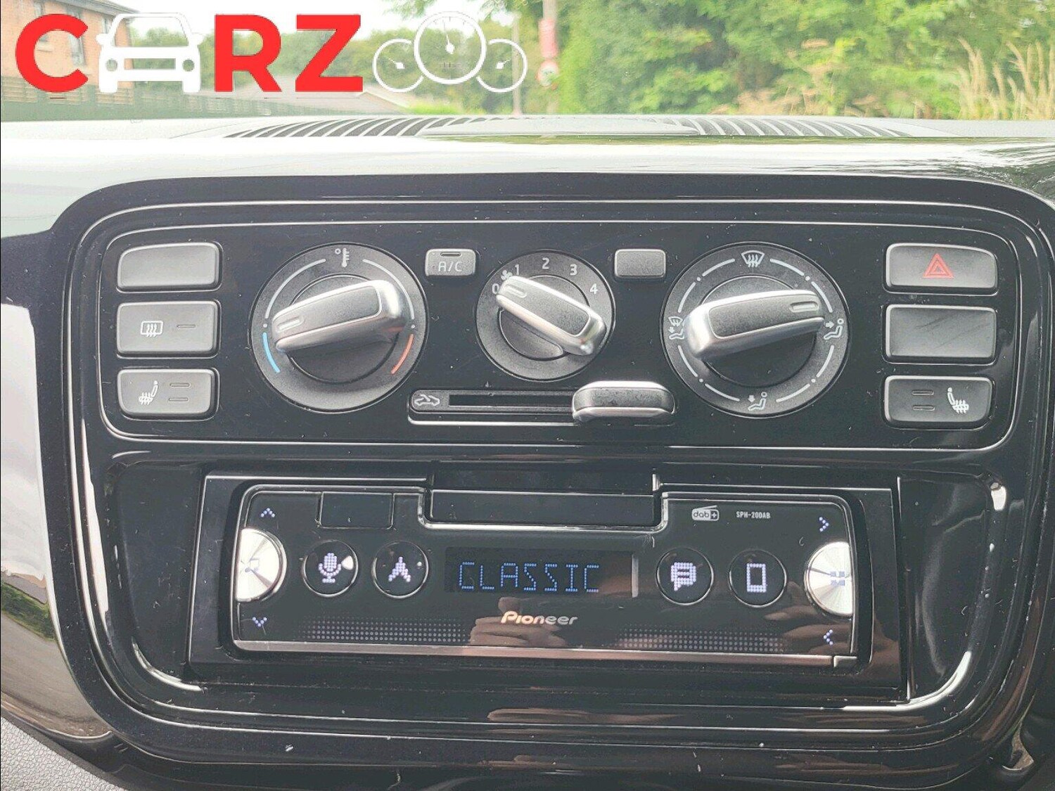 Used Volkswagen up! 2015 for sale - 77747356: Photo 22