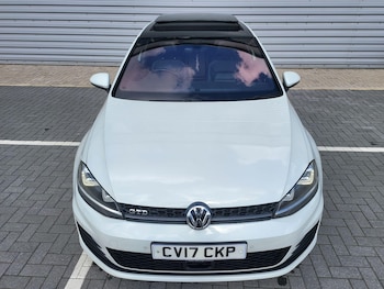 Used Volkswagen Golf 2017 for sale - 78623911: Photo