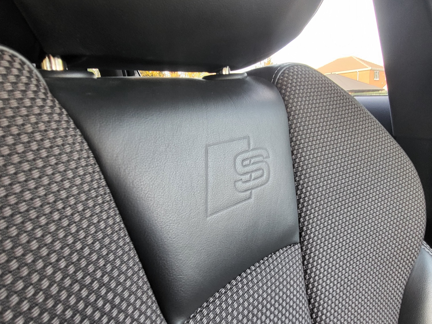 Used Audi A3 2017 for sale - 76704603: Photo 8