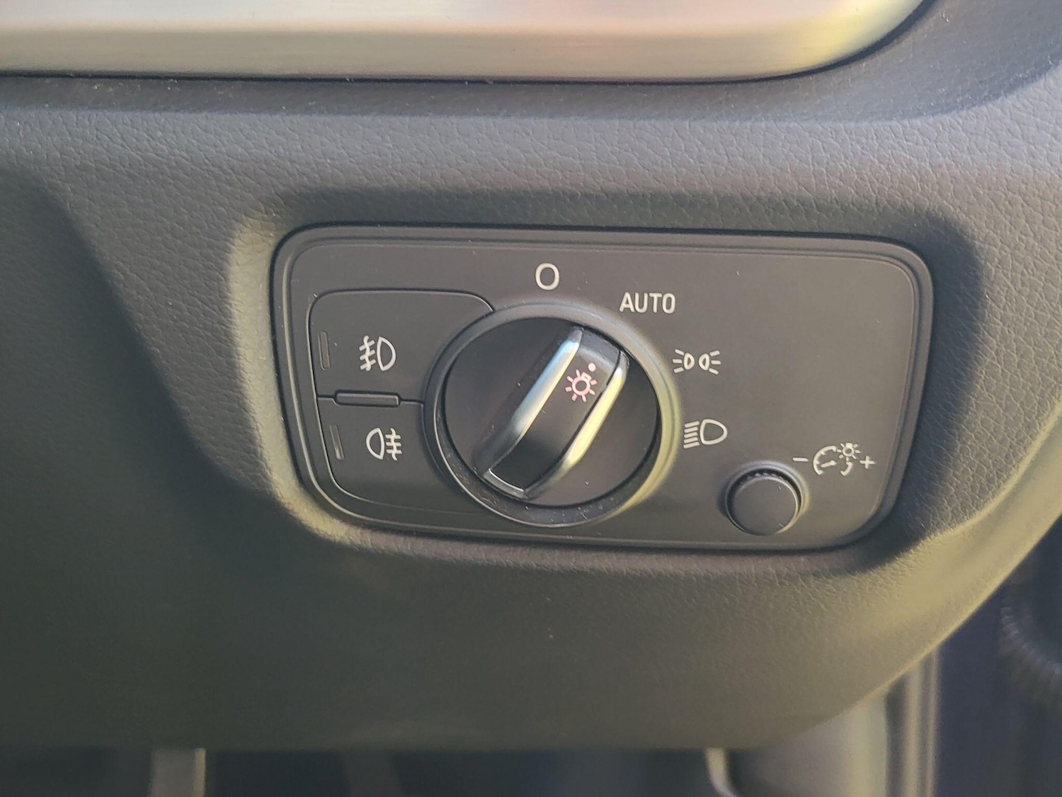 Used Audi A3 2014 for sale - 77960051: Photo 23