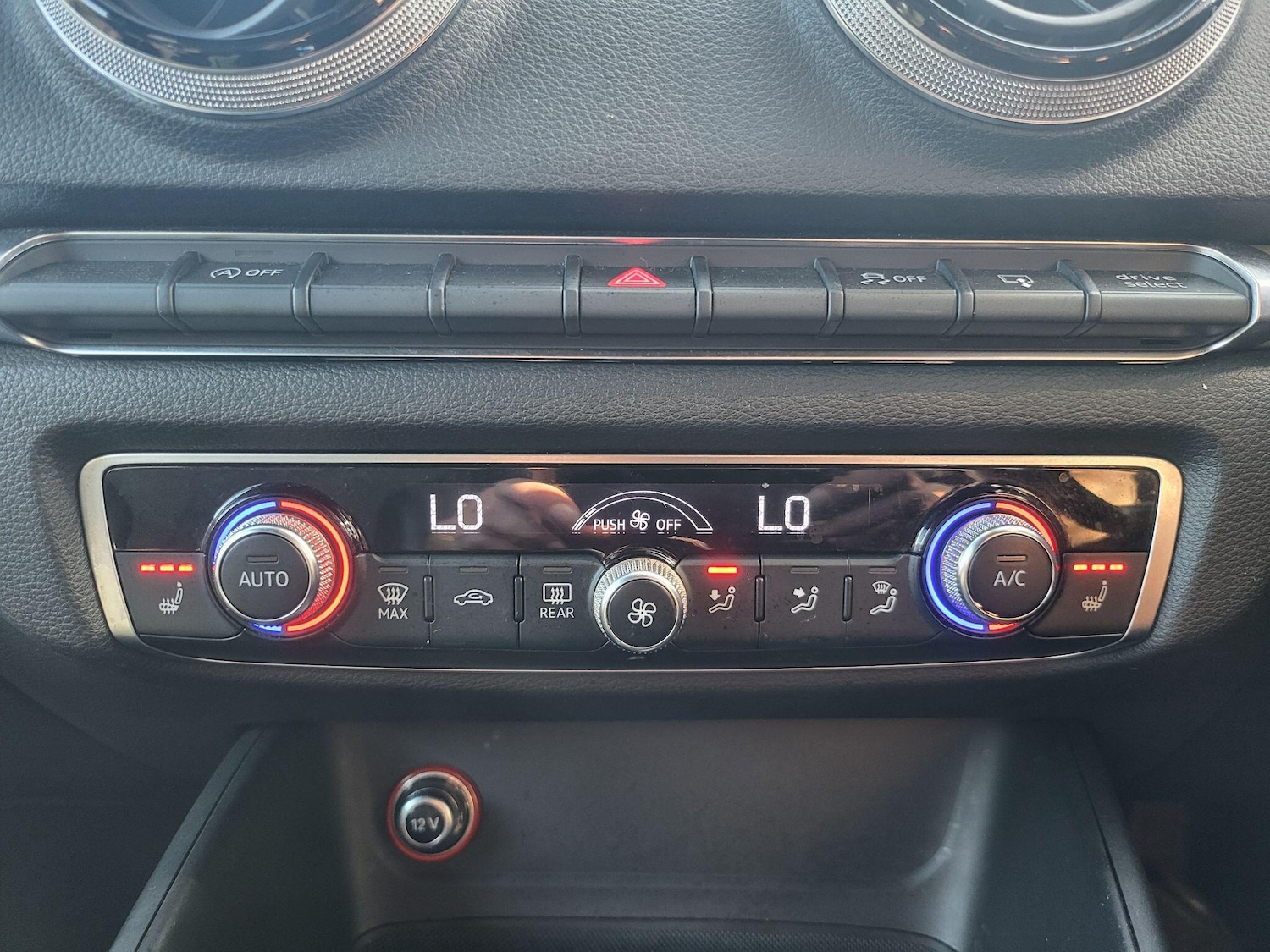 Used Audi A3 2014 for sale - 77960051: Photo 27